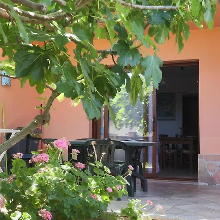 Casa Su Puntu Tanaunella